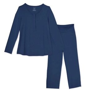 Lot of Two Magnetic Me Nursing Pajamas Size Medium